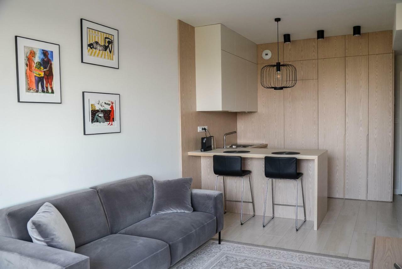 Luxlux Apartments Metro Slodowiec Warsaw Luaran gambar